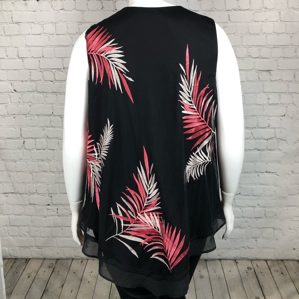 1X 3X Alfani Black & Pink Palm Mesh Overlay Tank - Picture 3 of 5